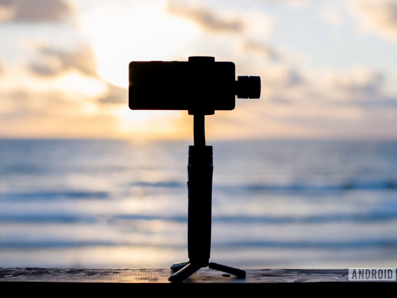 The best gimbals for iPhone or Android in 2024